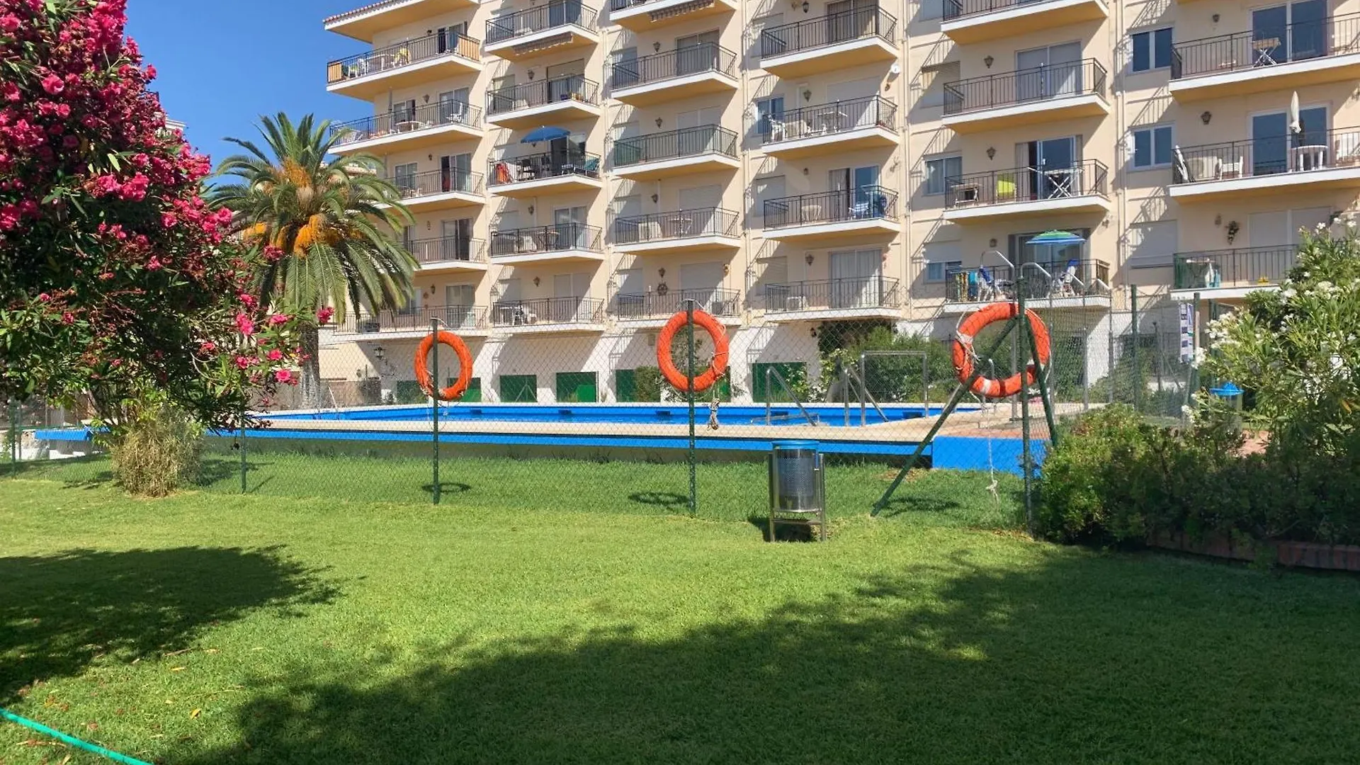 Edificio Acapulco Apartamento Nerja
